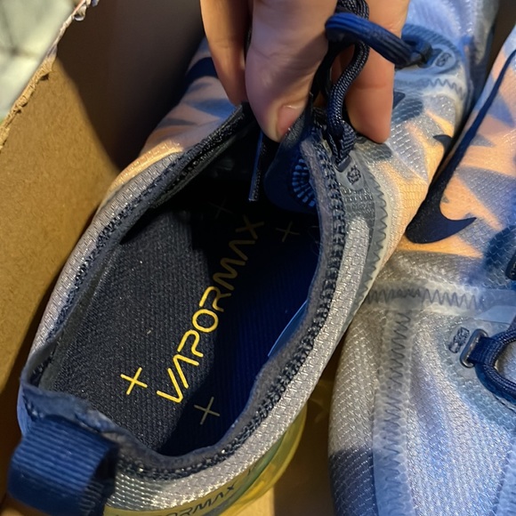 Nike Vapormax - Picture 5 of 6